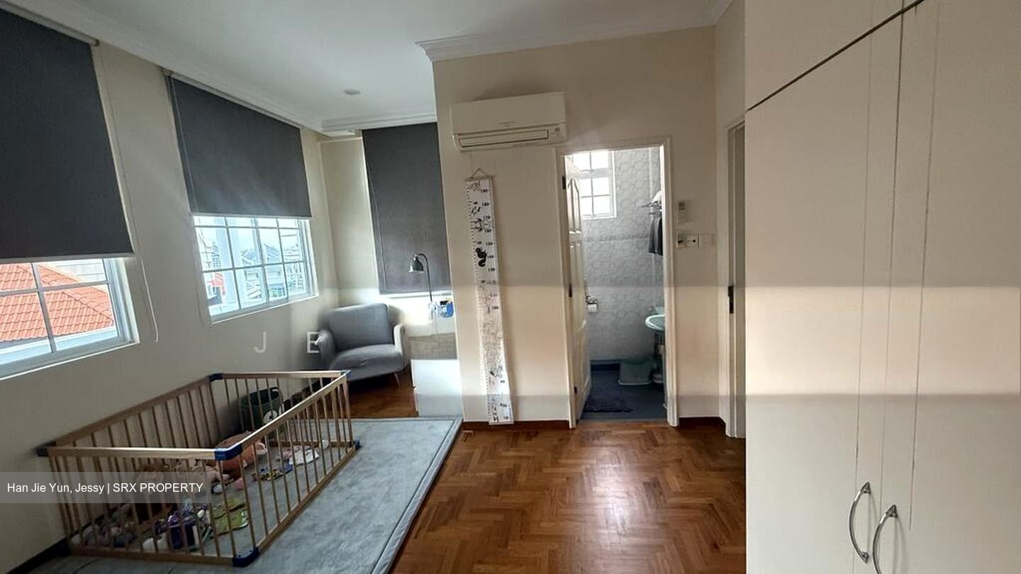 Bedok Avenue (D16), Semi-Detached #501899951